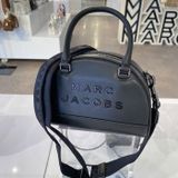  Túi Xách Marc Jacobs Small Leather Bowling Crossbody Màu Đen 