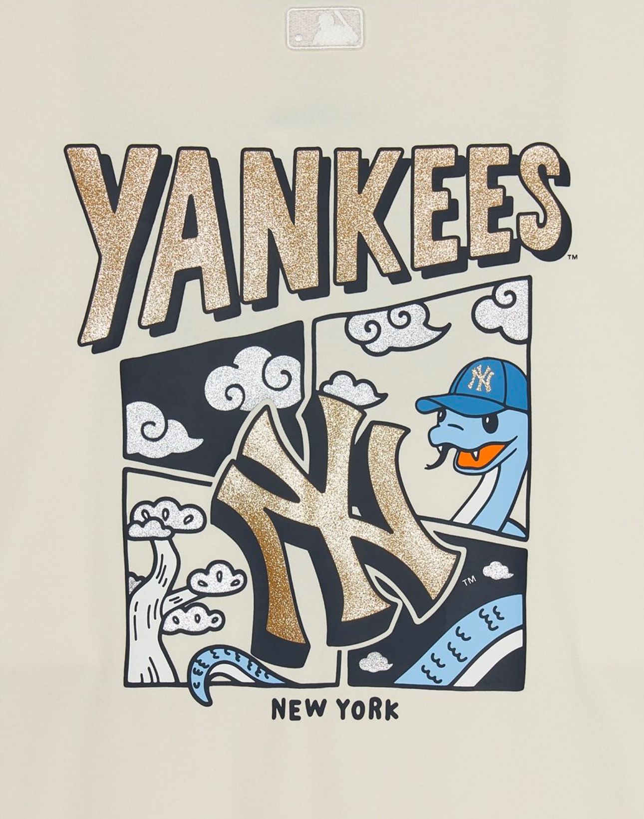 [MLB] ew Year Snake Cartoon Over Short Sleeve(3color）R4577 New Year Snake Cartoon Graphic Over Fit T-Shirts NEW YORK