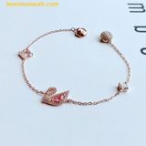  Vòng, lắc tay SWAROVSKI Dazzling Swan bracelet Magnetic closure 