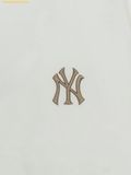  Áo Phông MLB Vintage Monotiv Overfit Short Sleeve T-Shirt New York Yankees 3ATSM0854-50IVS Màu Trắng 