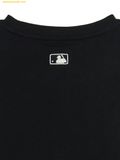  Áo Phông MLB Women's Varsity Logo Comfortable Fit Short Sleeve T-Shirt New York Yankees Màu Đen 3FTSV0253-50BKS 