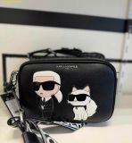  Túi đeo chéo Karl Lagerfeld Paris Maybelle Camera Crossbody LH4ES9BJ - Đen 