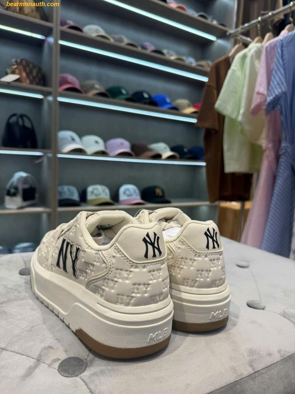 Giày Thể Thao MLB Chunky Liner Embo Monogram Coopers Town