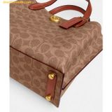  Túi Tote Coach Willow Tote 24 In Signature Canvas C8562 