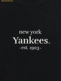  Áo Phông MLB Women's Varsity Logo Comfortable Fit Short Sleeve T-Shirt New York Yankees Màu Đen 3FTSV0253-50BKS 