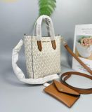  Túi Đeo Chéo Michael Kors MK Vincent Extra-Small Logo Crossbody Bag With Card Case Màu Trắng Logo 