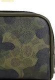  Túi Cầm Tay Coach Small Travel Kit In Signature Green 