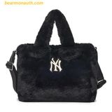  Túi Tote MLB Wms Basic Fur Fleece Tote Bag New Yankees York Yankees 3AORS0526-50BKS Màu Đen 