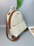  Balo Michael Kors Sheila Medium Logo Backpack Màu Trắng Logo 