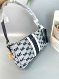  Túi Đeo Vai Micheal Kors MK Vincent Medium Logo Jacquard Pochette with Card Case 