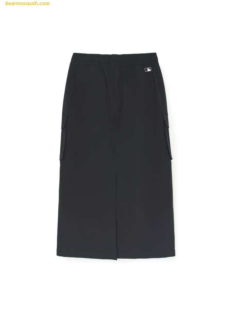 【MLB】 Basic Gofcore Nylon Cargo Long Skirt /追跡付 Chân Váy MLB Basic Gofcore Nylon Cargo Long Skirt New York
