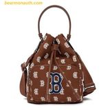  Túi Đeo Chéo Dây Rút MLB Monogram Bucket Bag Boston Red Sox 3ABMS012N-43BRD 