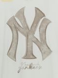  Áo Phông MLB Vintage Monogram Big Lux Overfit Short Sleeve T-Shirt New York Yankees 3ATSM0754-50IVS Màu Trắng 