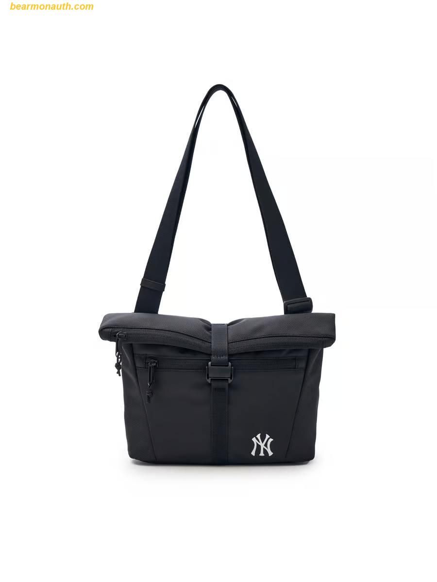 Túi Đeo Chéo MLB Basic Gofcore Crossbody Bag New York