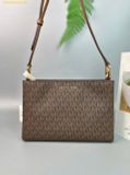  Túi Đeo Chéo Michael Kors Trisha Medium Logo Crossbody Bag Triple Màu Nâu Logo 