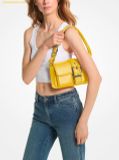  Túi Đeo Vai Michael Kors MK Colby Medium Leather Shoulder Bag Màu Vàng 