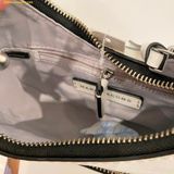  Túi Đeo Vai Marc Jacobs Mini Crescent Crinkle Leather Crossbody Bag - Trắng 