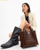  Túi Tote Coach Willow Tote 24 C8632 Màu Nâu 