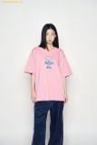  Áo Phông ADLV Heart Alien Short Sleeve T-Shirt Mustard Màu Hồng 