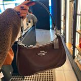  Túi Đeo Vai Coach Teri Shoulder Bag CV938 
