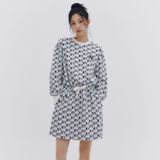  Váy Đầm MLB Overfit Jacquard Monogram New York Yankees 3FOPM0134 Màu Trắng/ Đen/ Navy 