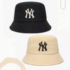 Mũ MLB Classic Nylon Bucket Hat New York Yankees 3Aht0071N Màu Đen và Begi