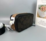  Túi Đeo Chéo Coach Wyatt Crossbody Bag In Blocked Signature Canvas Màu Nâu Tối Logo 
