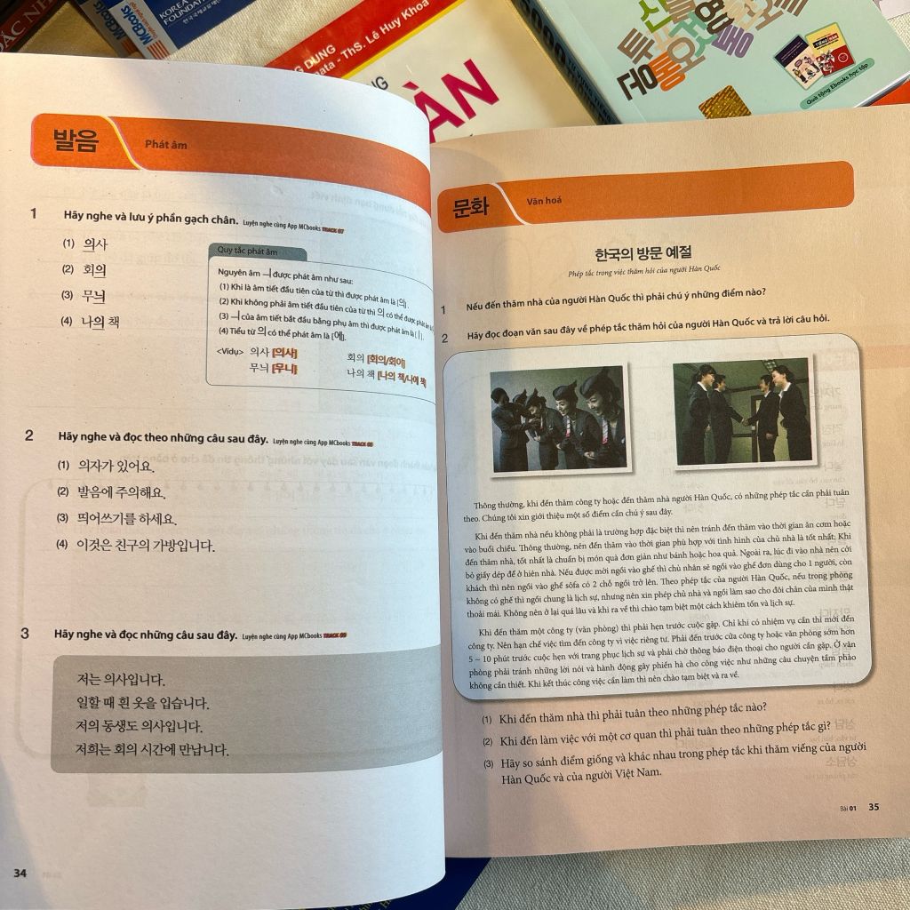 Tiếng Hàn Tổng Hợp - Sơ Cấp 2 (Bản Màu)