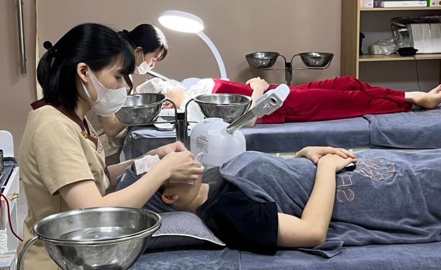  Chăm sóc da mặt chuyên sâu 