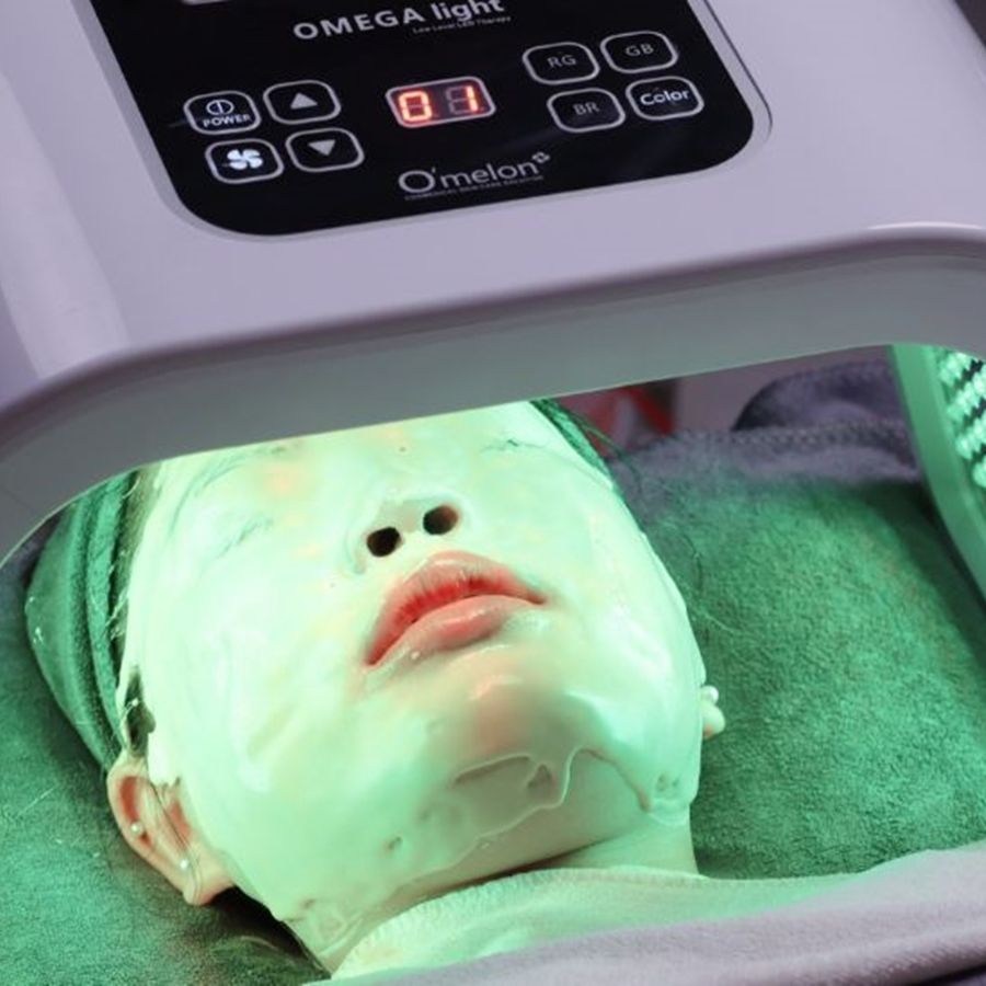  Chăm sóc da mụn cùng tinh chất mụn 