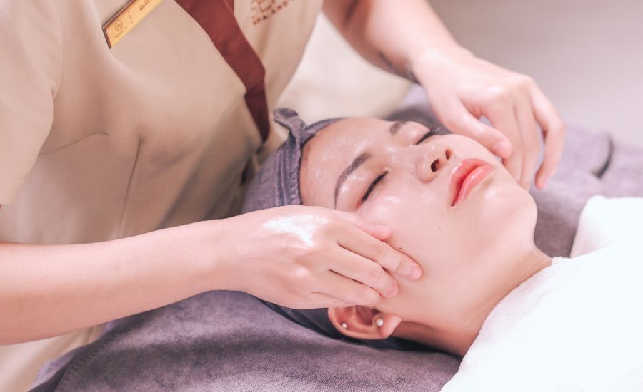  Điều trị mụn bằng tế bào gốc đặc trị 