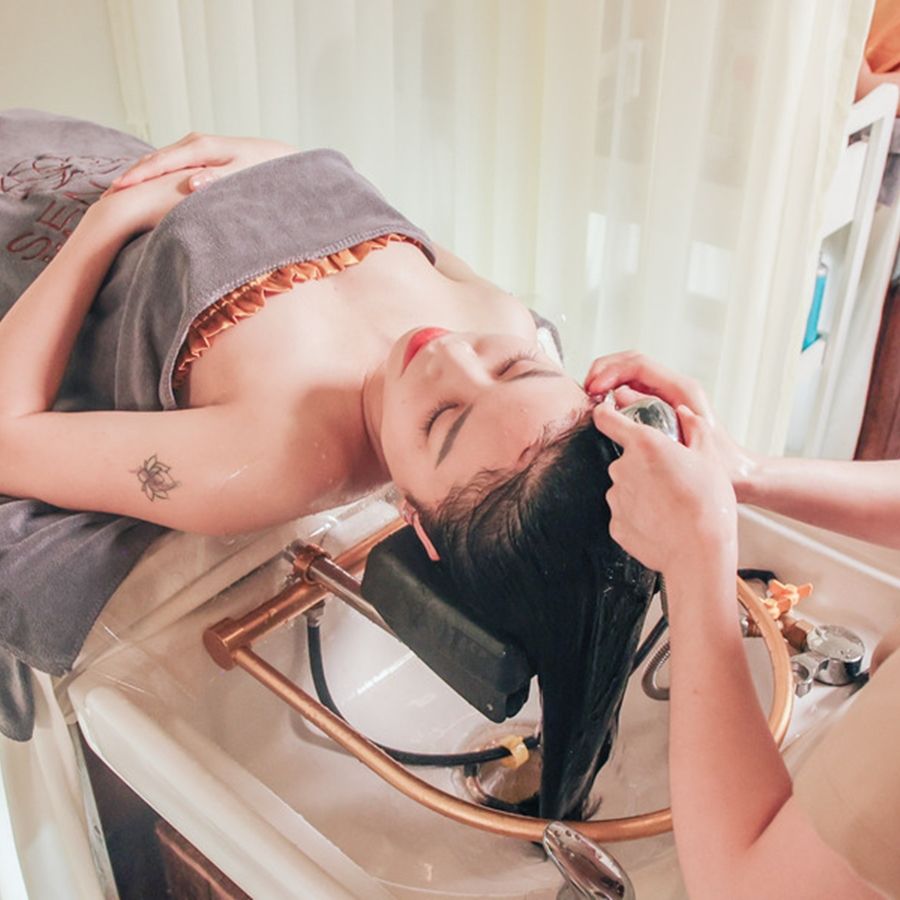  Gội đầu dưỡng sinh thảo dược phục hồi 