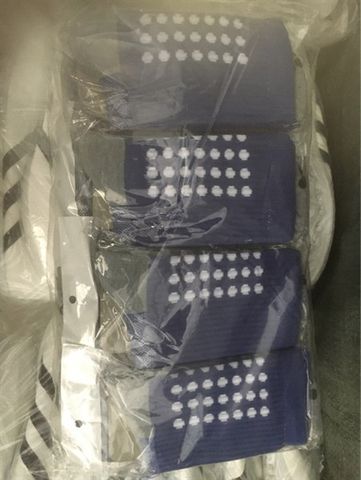  DỚ ĐÁ BÓNG KC CHỐNG TRƯỢT XỊN CHCHU 08-22 