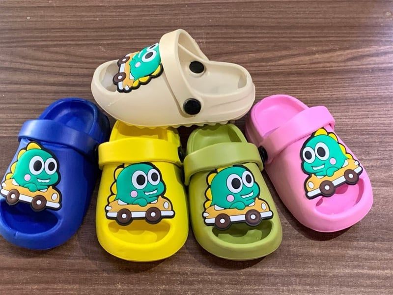  SANDAN SIÊU NHẸ EM BÉ KB 1180 TIỂU KHỦNG LONG XE 098 