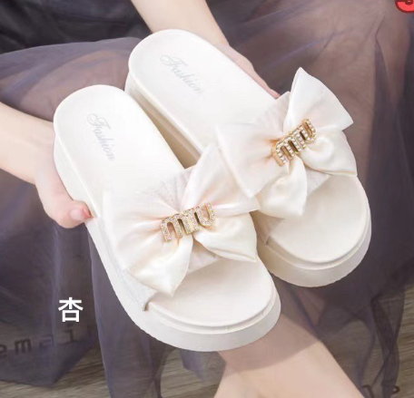  DÉP NHỰA KA 1958-B9 NƠ MIU 545 