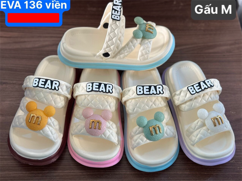 SANDAN SIÊU NHẸ EM BÉ KB 136 GẤU M 098