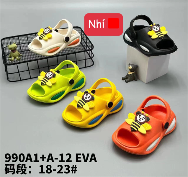  SANDAN SIÊU NHẸ EM BÉ KB 990A-12 ONG 039 