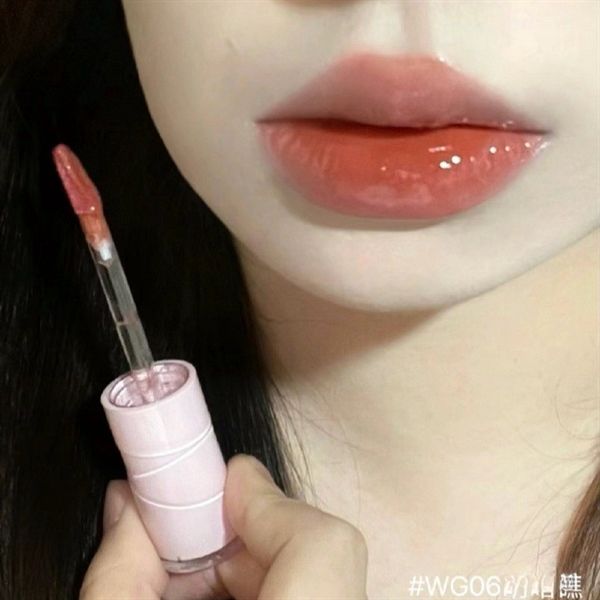 Son Tint Bóng INTO YOU Aqueous Sensation Lip Glaze 3G (22/8/2027)