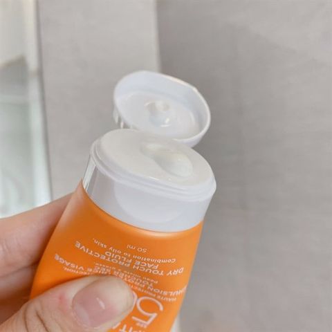 #Da Dầu - [New 2023] Kem Chống Nắng Vichy Capital Soleil Spf 50+ 50ml