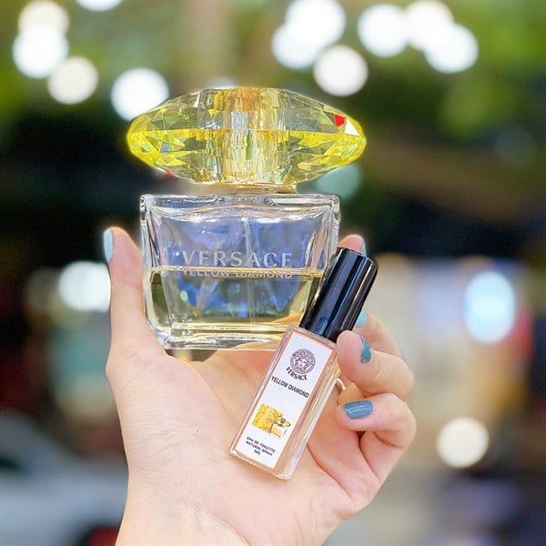 Nước Hoa Versace Yellow Diamond