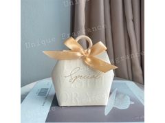 Túi Giấy Lục Giác Special Có Móc Gỗ (12.5x5x10.5cm)