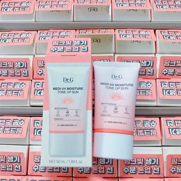 Kem Chống Nắng Dr.G Medi UV Moisture Tone Up Sun Spf 50+ Pa++++ 50ML (27/2/2028)