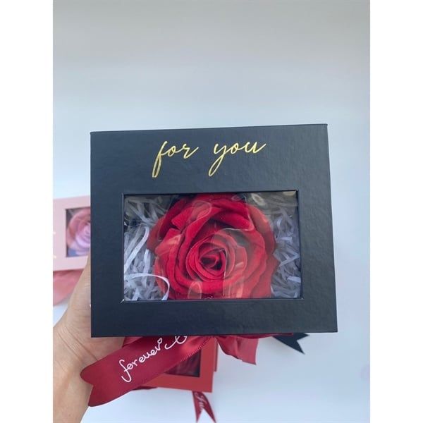 Hộp Quà Mica Có Hoa For You