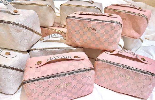 Túi Đựng Mỹ Phẩm Hayari