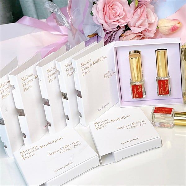 Vial Nước Hoa Maison 2Ml Các Mùi (Tặng Kèm Khi Mua Full Size)