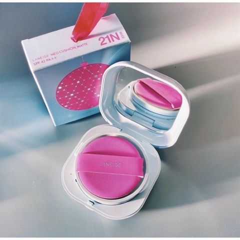 #23 - PHẤN NƯỚC LANEIGE NEO CELEBRATE HOLIDAY