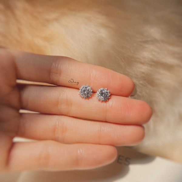  Khuyên Tai Hoa Đá Viền Đá Nhọn (Đôi) 