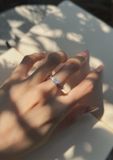  Nhẫn Ổ Đá 4 Trấu Tròn Phối 6 Đá Oval Hai Bên (Chiếc) 