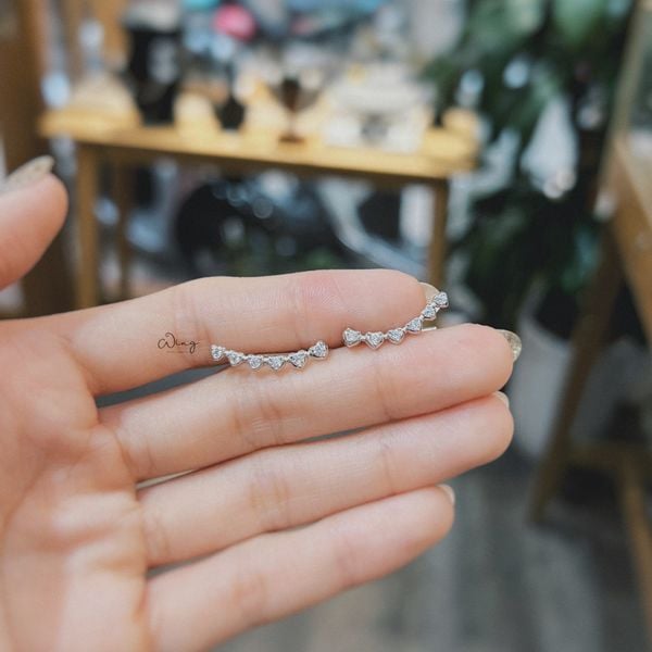  Khuyên Kẹp Sát Tai Dải Đá Tim (Đôi) 