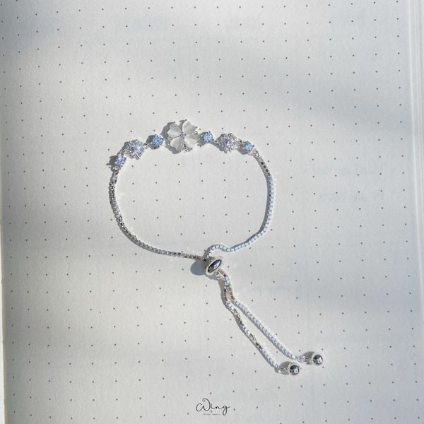  Lắc Tay Cỏ 4 Lá Đá Trắng (Chiếc) 